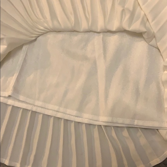 Dress - Picture 4 of 7